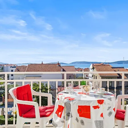 2 Bedroom Beautiful In
