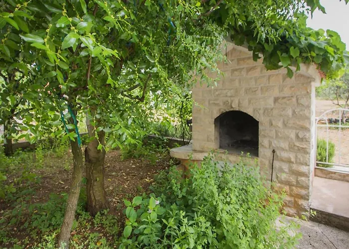 Appartement Stunning In With Wifi Šibenik