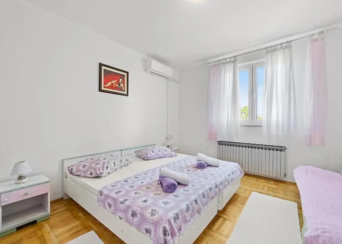 Stunning In With Wifi